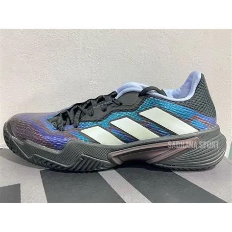 sepatu-tenis-adidas-premium-Sepatu-Tenis-1